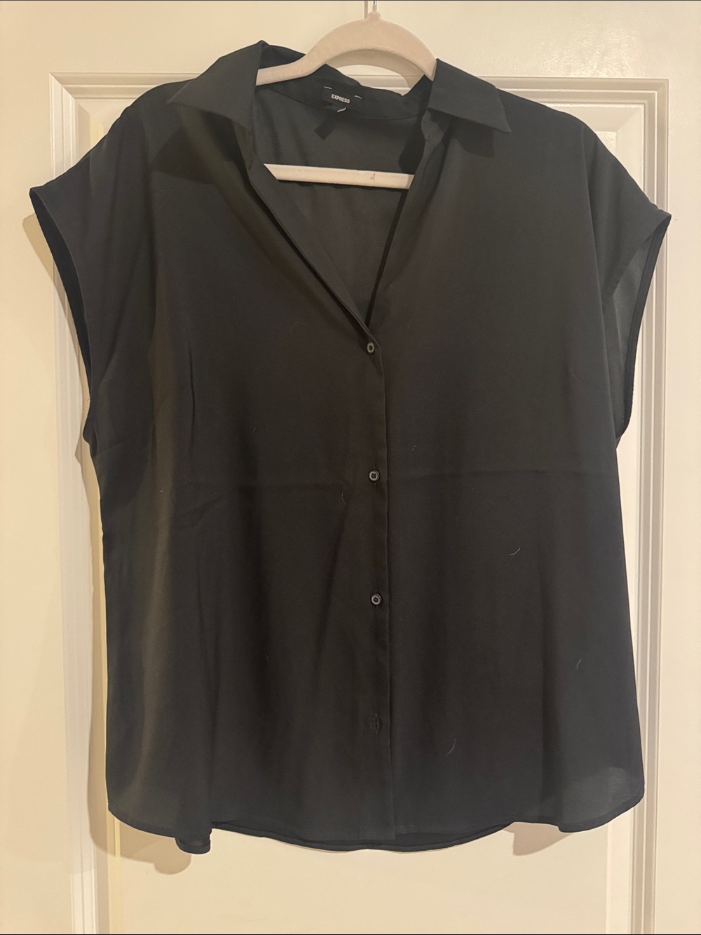 Express Black Short-Sleeve Button-Down Blouse